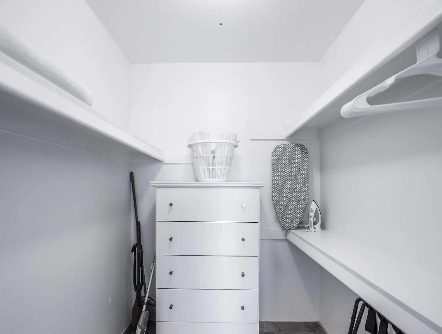 208 Fully Furnished 1Br Suite-Prime Location 斯科茨 公寓