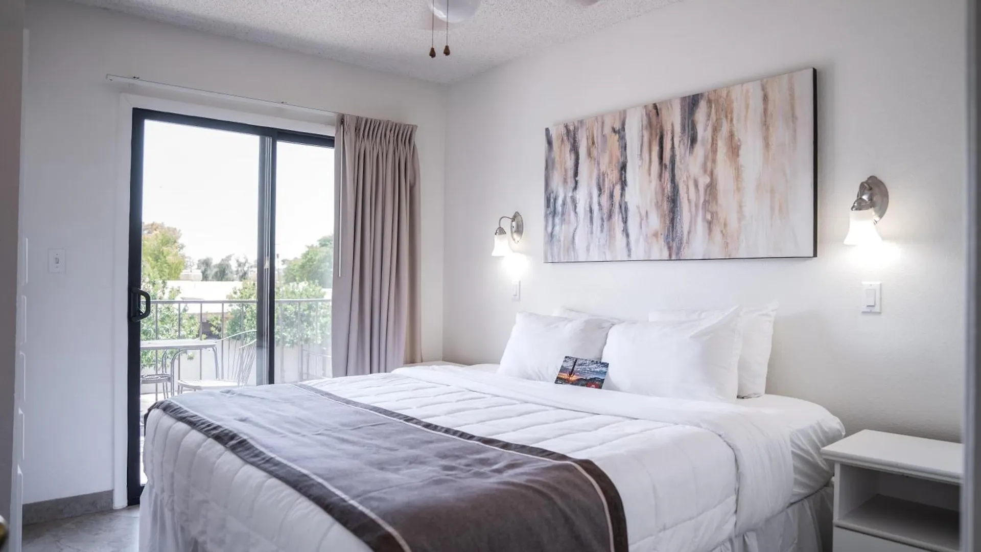 公寓 208 Fully Furnished 1Br Suite-Prime Location 斯科茨 美国